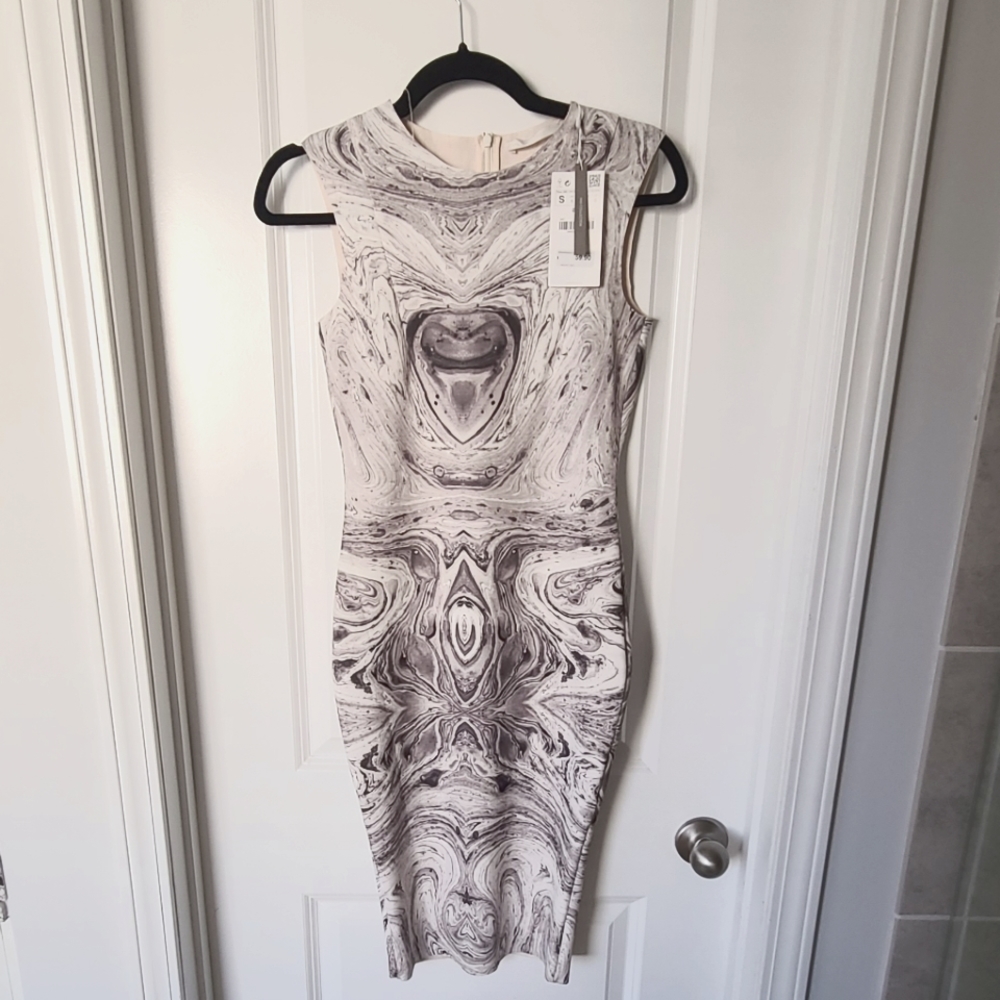 Zara dress size small